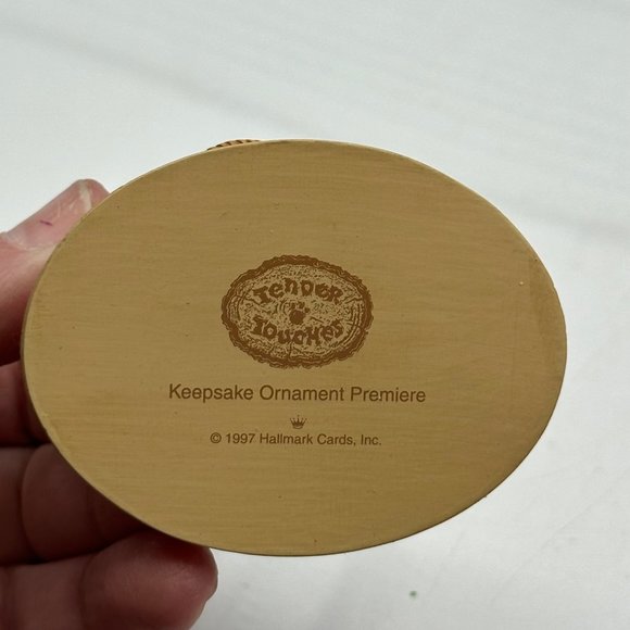 Hallmark Keepsake Ornament The Perfect Tree Tender Touches Mouse Vintage 1997 - Picture 3 of 7